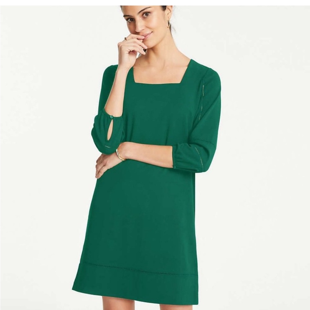 Ann Taylor emerald green cocktail dress!